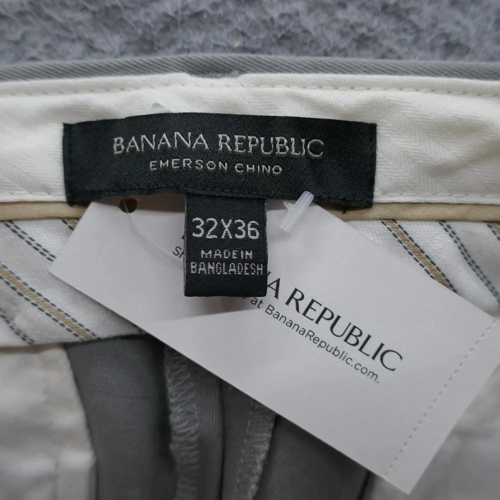 Banana Republic movement chino